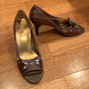 ColeHaan brown pump size 5.5B
